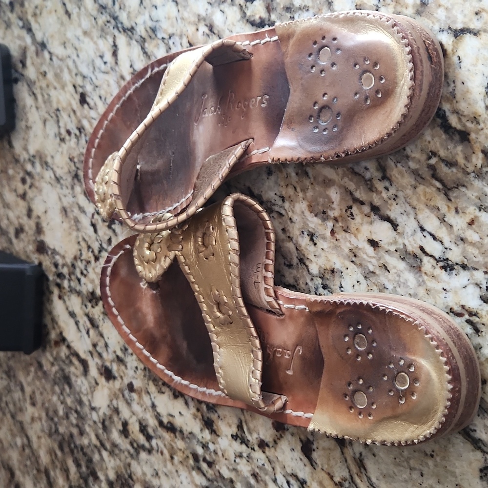 Womens shoes